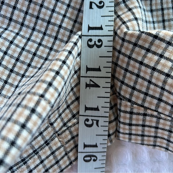 Aritzia Wilfred Plaid Checkered Paperbag High Rise Shorts - Office Summer Size 6 - Picture 9 of 10